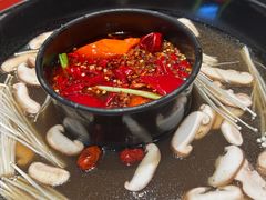 -三江两海老火锅(北京首店)