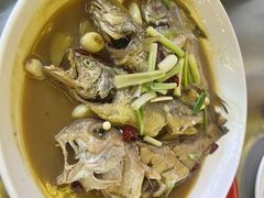 -健跳小海鲜(人民路店)