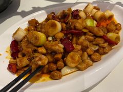 宫保鸡丁-国际青年会议酒店-苏莱斯餐厅