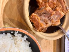 -万和春排骨砂锅米饭(新业广场店)