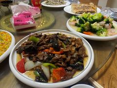 -溢心园非遗香河肉饼(总店)