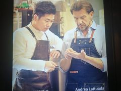 -瑞幸咖啡(人民路店)