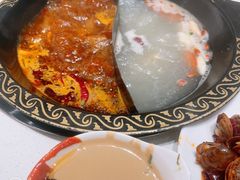 -爱有声毛肚串串火锅自助(龙之梦大都汇店)
