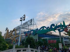 -亚龙湾8号(丁村万人海鲜广场店)