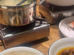 -爱碗亭·鲜炒湖南菜(壹城中心店)