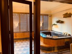 -春晖园度假酒店温泉