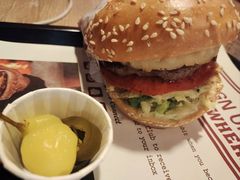 -The Habit Burger Grill 哈比特汉堡(复兴soho店)