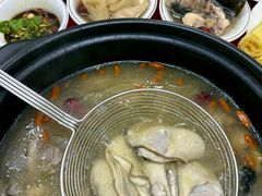 -花苑美食横琴生蚝火锅(拱北粤华路店)