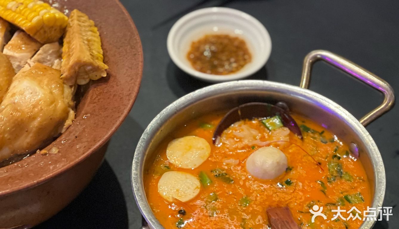 选了个陈鹏鹏的旗下bistro 说是bistro