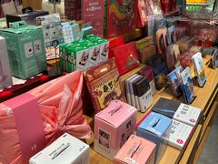 -百新书局(尚悦湾店)