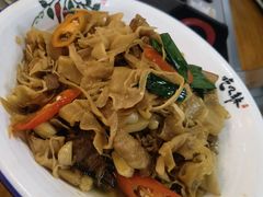 -九道菜有鸡鱼头(石鼓路店)