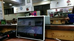 -镁连社·美联社