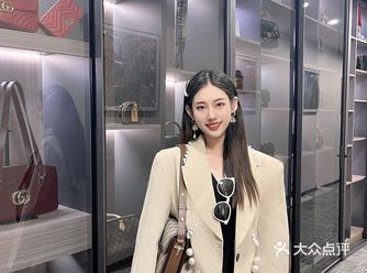 厦门买手店～满墙大牌包️富贵了～