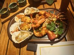 -三亚艾迪逊酒店·海滩烧烤 BARBACOA·现场乐队·浪漫晚餐·烧烤海鲜