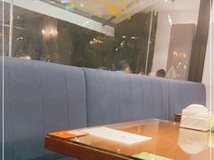 卡座-皇后餐厅-煲仔·小菜·打边炉(古北店)
