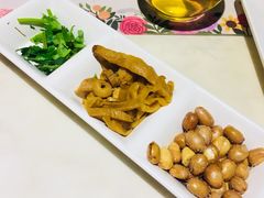 -隆隆金大茶楼(地王广场店)