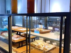 -顶东面包花园·生日蛋糕(世博店)