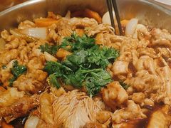 -黄记煌三汁焖锅(新佳丽江汉路店)