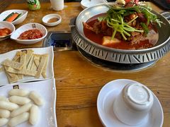 -喇喇排骨火锅·传统韩式脊骨汤(望京西园总店)