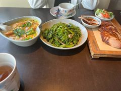 -大头虾越式风味餐厅(光明广场店)