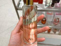 -ZARA(大上海时代广场店)