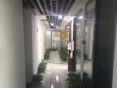 -新航道雅思托福·留学·考研培训(人民广场校区)