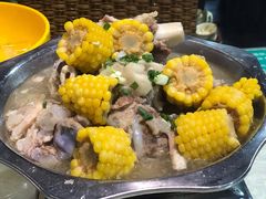 筒子骨玉米-昱龙大盆牛蛙馆(三兴街总店)