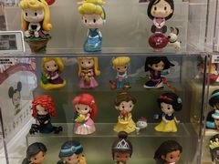 -泡泡玛特POPMART(凯德大峡谷店)