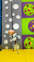 -蹦贝运动中心·蹦床·攀岩·闯关(龙岗店)