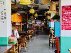大堂-潭州老友灶台鸡·竹屋老灶(光明E城店)