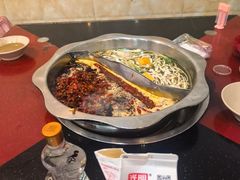 -储奇门鳝鱼火锅(总店)