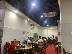 大堂-美兰春记食店·龙舌坡红烧牛肉