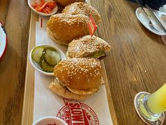 大牛的复仇-悠航SLOWBOAT(三里屯店)