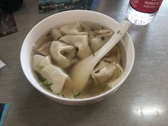 -周震馄饨