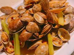 -休记光头香辣蟹干锅店(衣冠庙店)