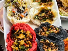 -李与白包子铺(桐梓林店)