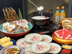 -牛牛和牛海鲜粥底火锅(长虹国际城店)
