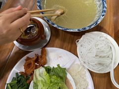 -德致祥云南过桥米线(云天小苑店)