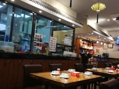 大堂-华盛园卷子王农家菜水库鱼