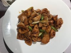 春笋烧口蘑-京味斋·北京烤鸭(华威桥北工大店)