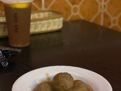 -V&A cafe