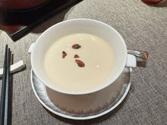 -虹潮荟·餐桌上的美食地理(太阳宫店)