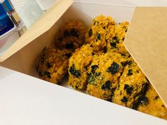 -鲍师傅糕点(江苏路店)