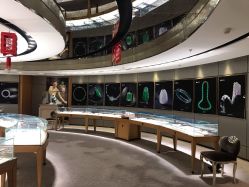 点击看大图 -北京七彩云南翡翠珠宝旗舰店(月坛店)