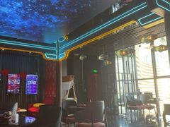 -屋有岛沉浸游戏旗舰店(中山公园店)