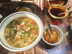 -蓝田九大碗民俗食府(蓝田店)