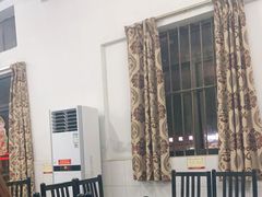 -台山第一家兴华黄鳝饭·黄鳝婆(彭沙坑总店)