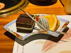 -肉魁屋·烧肉·烧鸟·酒场(高新店)