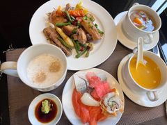 -大中华希尔顿酒店-念自助餐·海南美食·三文鱼