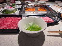 -海底捞火锅鲜切牛肉主题店(长寿路店)